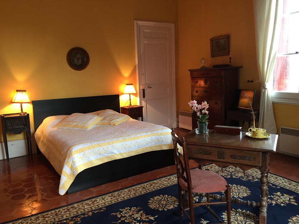 La Bellonette Marseillan  Zimmer foto
